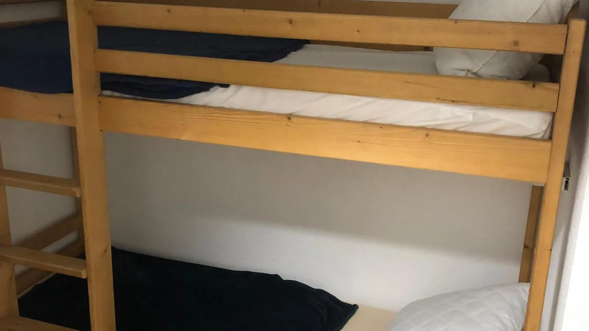 Apartment Appart T 3 Bagneres-De-Luchon Vue Montagne - Piscine Mi Juin France
