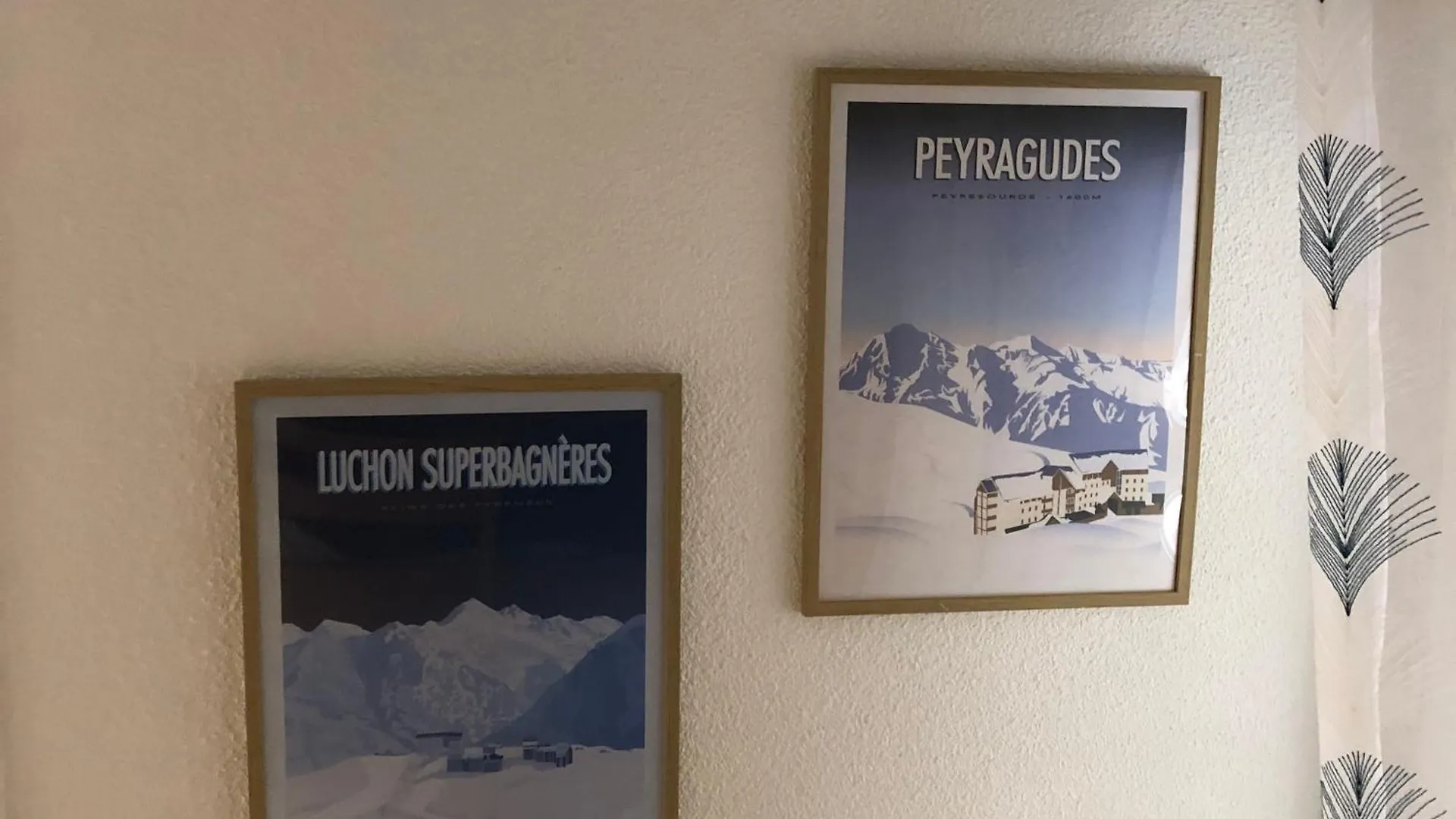 Apartment Appart T 3 Bagneres-De-Luchon Vue Montagne - Piscine Mi Juin