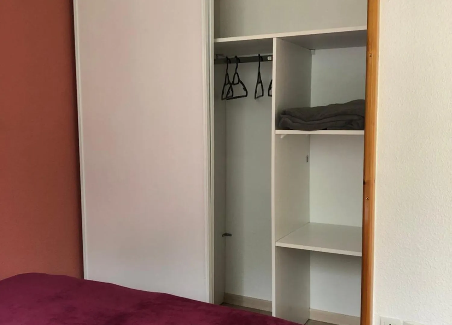 Apartment Appart T 3 Bagneres-De-Luchon Vue Montagne - Piscine Mi Juin France