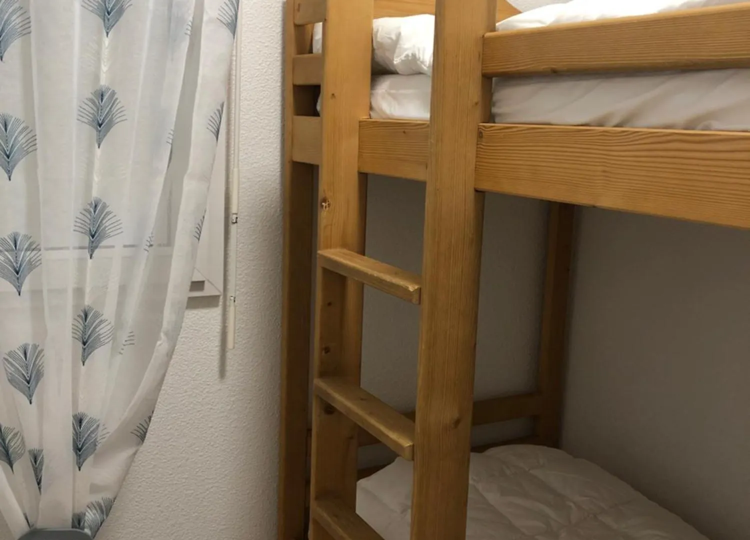 Apartment Appart T 3 Bagneres-De-Luchon Vue Montagne - Piscine Mi Juin France